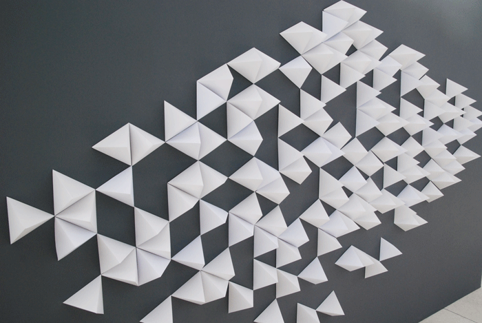 Triangles, biais, paysage papier, 3D volume, origami, prado, Marseille, 2019, Laure Devenelle