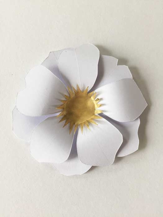 Fleur soleil, prototype, commande pour un lancement de parfum pour Azzaro, 2018, Laure Devenelle