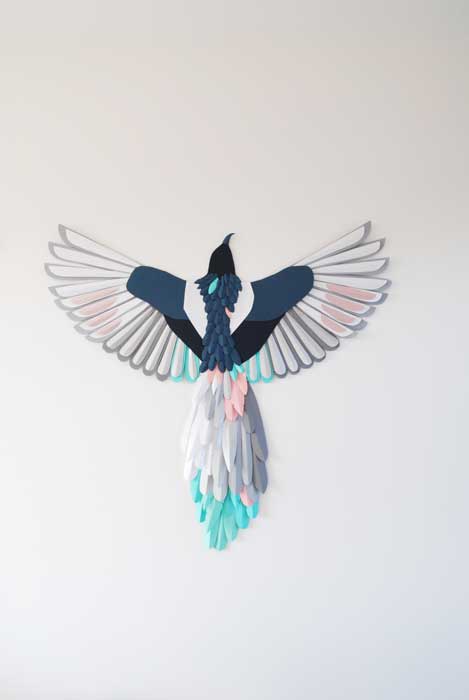Oiseau, 3D paper, sculpture, volume, kirigami, découpe papier, scenographie de vitrine avec mapetitevitrine, création, 2018, Laure Devenelle